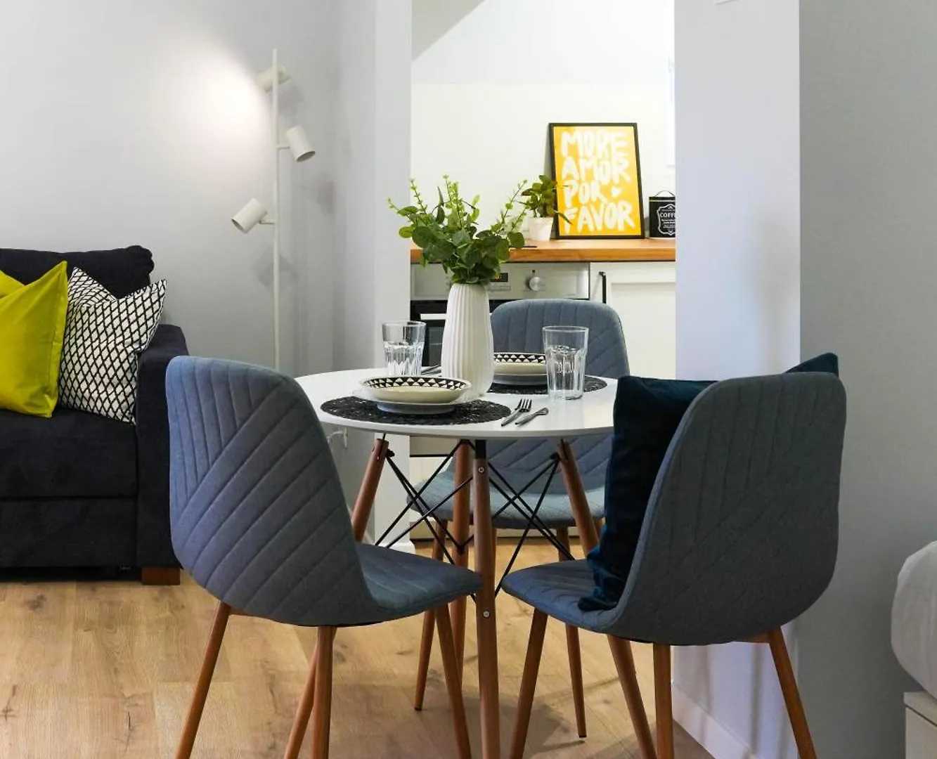 Andreea - Cozy Studio Near Piata Obor Market Bucharest