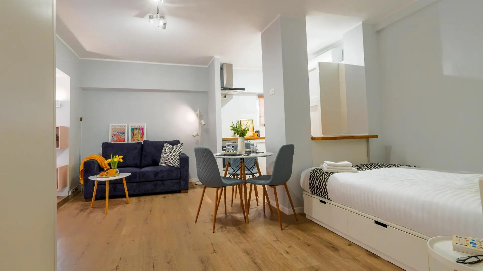 Apartment Andreea - Cozy Studio Near Piata Obor Market Bucharest Romania